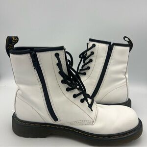 Dr. Martens 1460 Boots Women’s Size US 7 EU 38 White Leather Punk Alt Doc